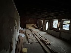 5700 W Oxford Street, Philadelphia PA 19131