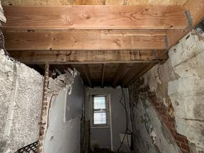 5700 W Oxford Street, Philadelphia PA 19131