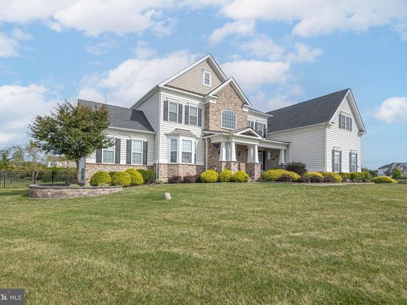 3 Shady Pines Drive, Ivyland PA 18974