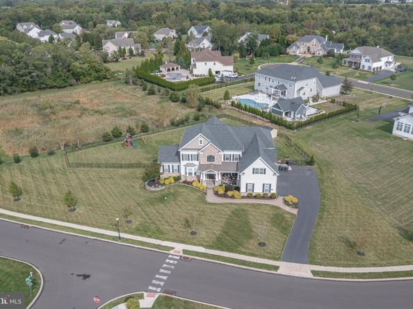 3 Shady Pines Drive, Ivyland PA 18974