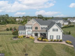 3 Shady Pines Drive, Ivyland PA 18974