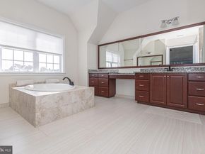 3 Shady Pines Drive, Ivyland PA 18974