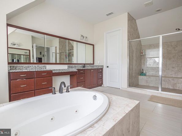 3 Shady Pines Drive, Ivyland PA 18974