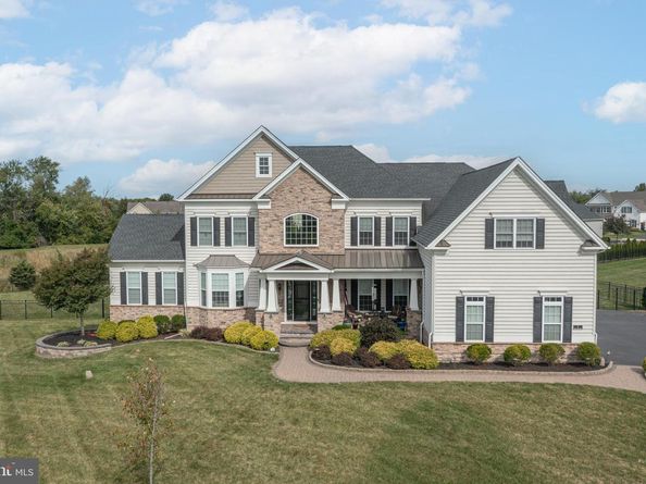 3 Shady Pines Drive, Ivyland PA 18974