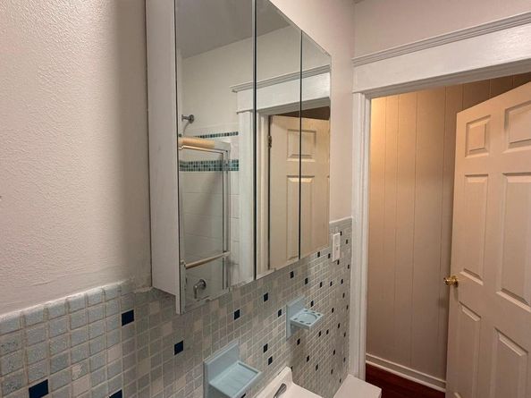 5720 Harbison Avenue, Philadelphia PA 19135