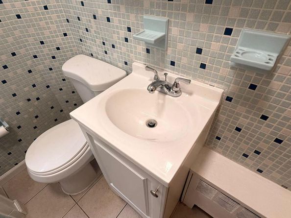 5720 Harbison Avenue, Philadelphia PA 19135