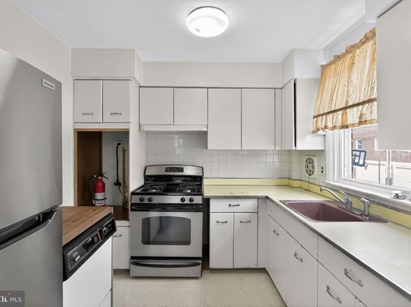1711 Kendrick Street, Philadelphia PA 19152