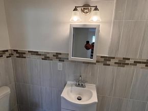 6547 N Bouvier Street, Philadelphia PA 19126