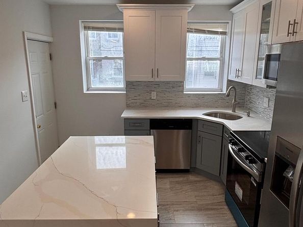 6547 N Bouvier Street, Philadelphia PA 19126