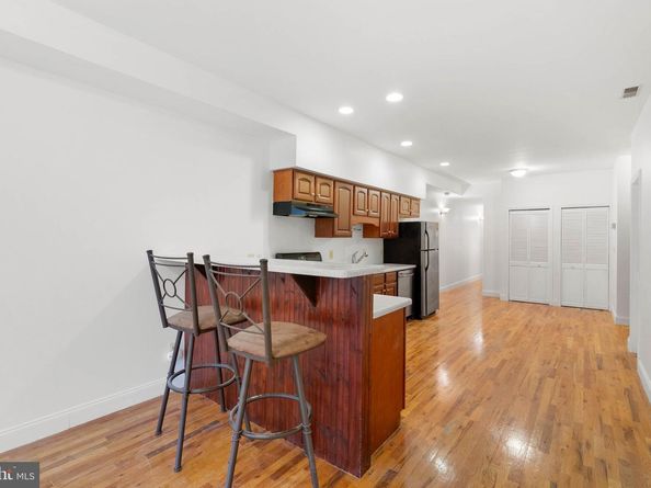 814 South Street 2, Philadelphia PA 19147