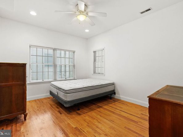 814 South Street 2, Philadelphia PA 19147