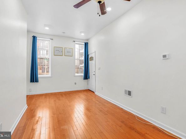 1504 Brown Street, Philadelphia PA 19130