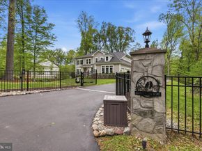 3407 Barkley Drive, Fairfax VA 22031
