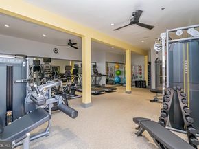 309 Holland Lane 307, Alexandria VA 22314