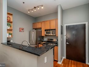 309 Holland Lane 307, Alexandria VA 22314