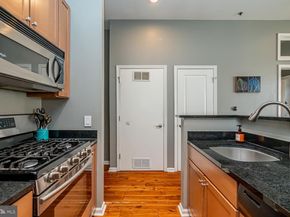 309 Holland Lane 307, Alexandria VA 22314