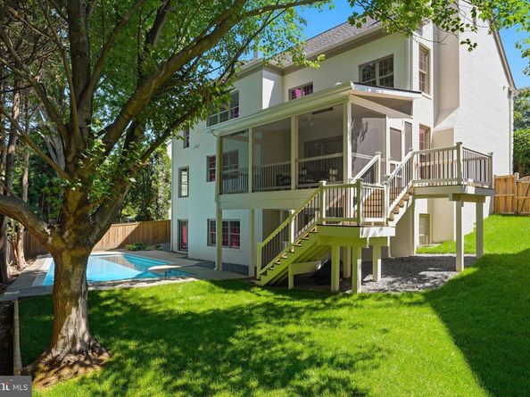 5108 52nd Court NW, Washington DC 20016