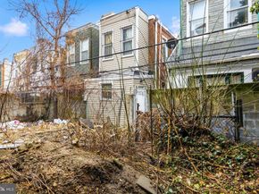 2068 W Glenwood Avenue, Philadelphia PA 19132