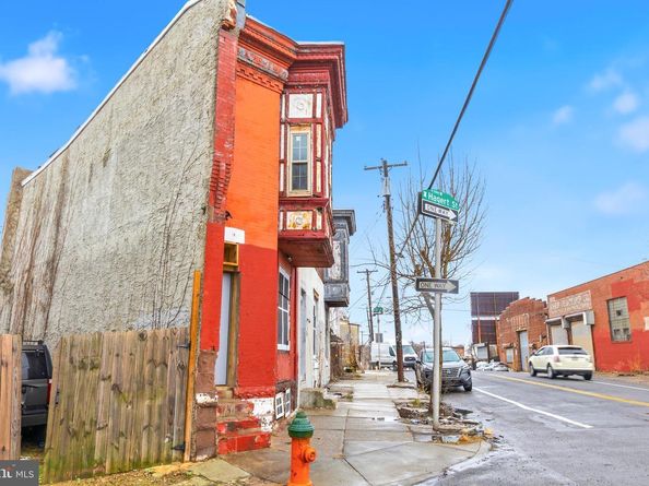 2068 W Glenwood Avenue, Philadelphia PA 19132