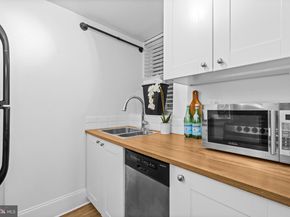 2008 16TH Street NW 1, Washington DC 20009