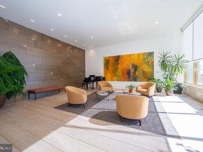 2401 Pennsylvania Avenue 14A10, Philadelphia PA 19130