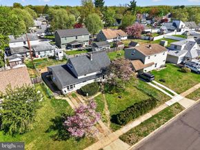 58 Nearwood Lane, Levittown PA 19054