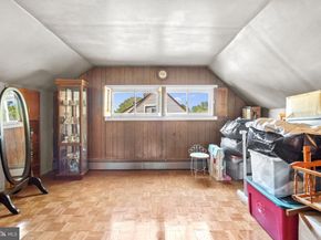 58 Nearwood Lane, Levittown PA 19054