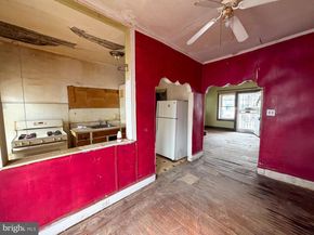 5912 Locust Street, Philadelphia PA 19139