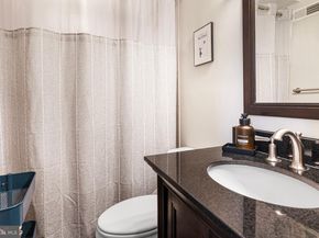 637 N 2nd Street, Philadelphia PA 19123