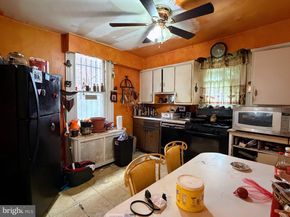 138 W Pomona Street, Philadelphia PA 19144