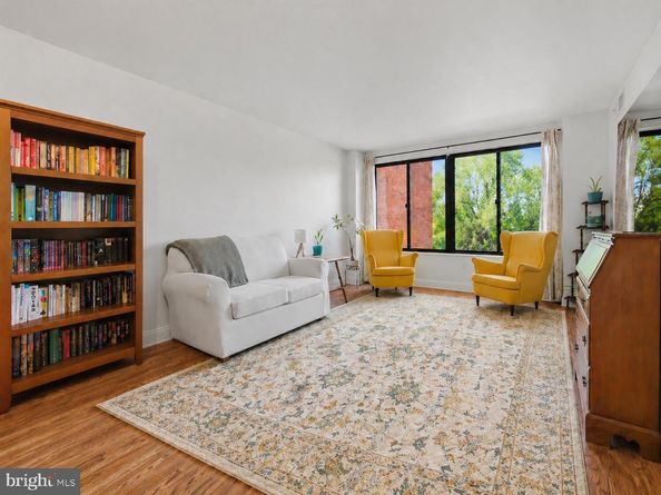 3114 Wisconsin Avenue NW 302, Washington DC 20016