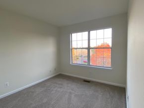 1057 Lexus Way, Herndon VA 20170