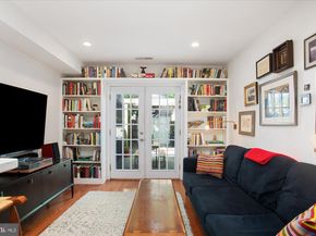 924 9TH Street NE, Washington DC 20002