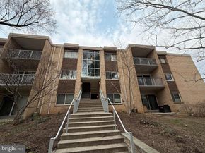 2908 Kings Chapel Road 03/12, Falls Church VA 22042