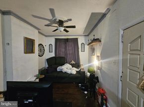 902 W Somerset Street, Philadelphia PA 19133