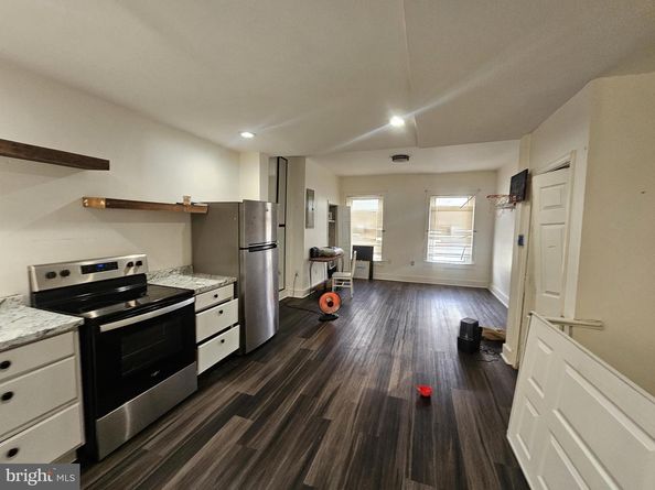 902 W Somerset Street, Philadelphia PA 19133