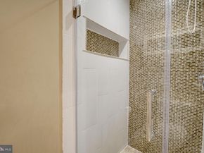 621 N Saint Asaph Street 109, Alexandria VA 22314