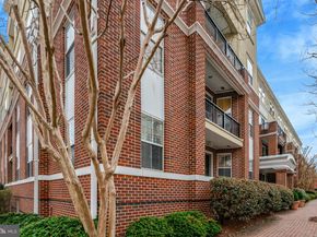 621 N Saint Asaph Street 109, Alexandria VA 22314