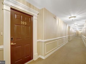 621 N Saint Asaph Street 109, Alexandria VA 22314