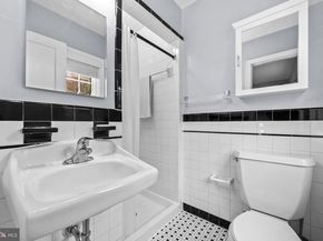4228 40TH Street NW, Washington DC 20016