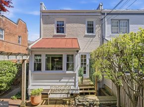 4228 40TH Street NW, Washington DC 20016