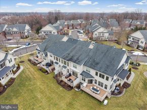 311 Saint James Drive, Langhorne PA 19047