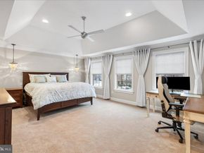 311 Saint James Drive, Langhorne PA 19047