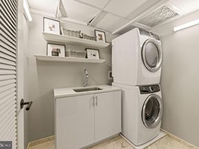 1781 N Pierce Street 1001, Arlington VA 22209