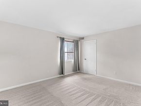 221 N Emory Drive 8, Sterling VA 20164