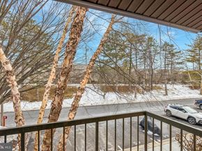 922 W Montgomery Avenue, Ardmore PA 19003