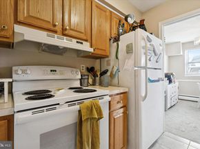 922 W Montgomery Avenue, Ardmore PA 19003