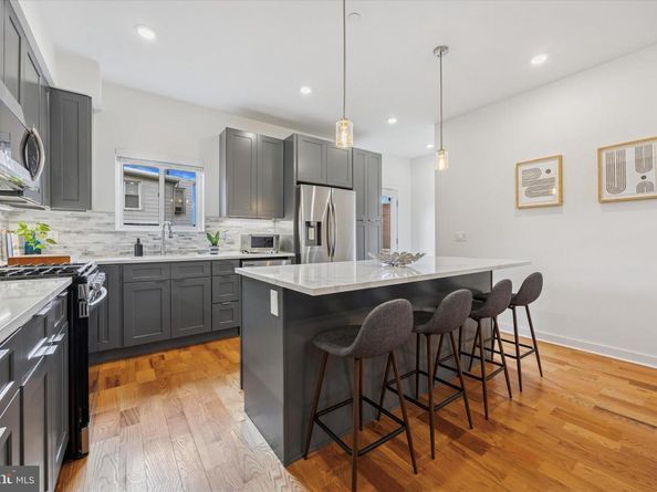 7005 Pipers Glen Way, Philadelphia PA 19119