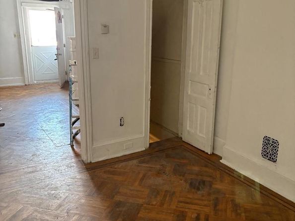 1370 Narragansett Street, Philadelphia PA 19138