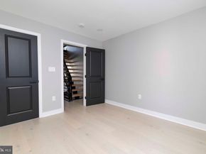 1725 W Thompson Street, Philadelphia PA 19121